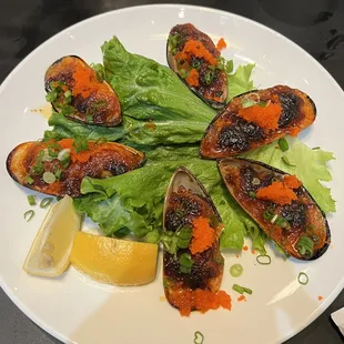 $16.99 6 piece baked green mussels