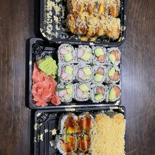 4 classic rolls and 1 chefs special roll
