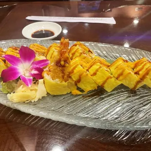 Hot Lover Roll