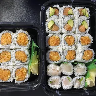 Salmon Avocado Roll