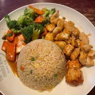 Hibachi Chicken lunch special with broccoli and carrots only