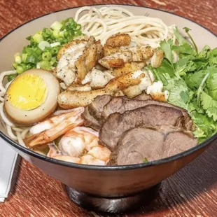 food, ramen and noodles