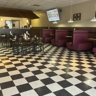 sushi and sashimi, interior