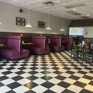 sushi and sashimi, interior