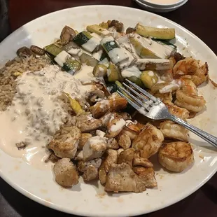 Chicken and shrimp hibachi with yum yum sauce!  Excellent!