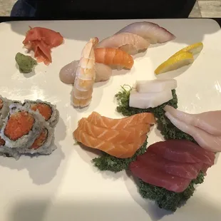 Sushi sashimi dinner combo