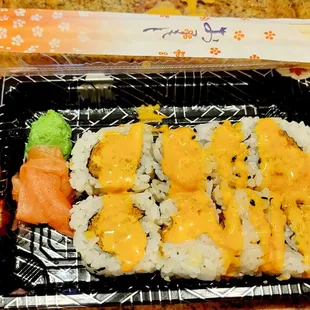 Spicy Salmon Roll (8 pcs) #GootEats
