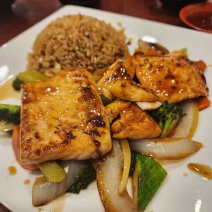 Salmon lunch special (even on weekends) $12.75