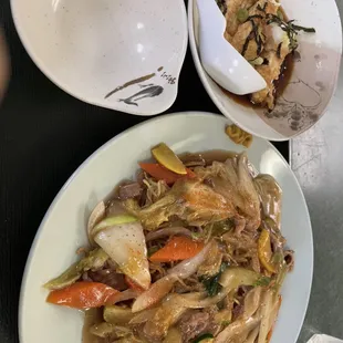 Yakisoba and agedashi tofu