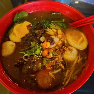 Tonkotsu curry ramen with pork belly