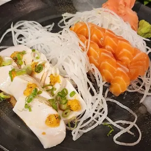 Super white tuna with garlic and salmon sashimi