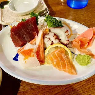 Sashimi appetizer