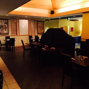 sushi and sashimi, interior