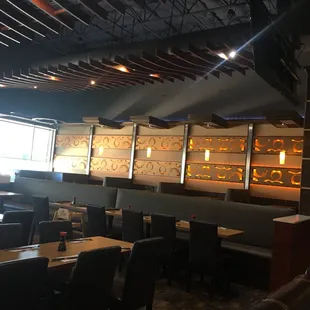 Beautiful dining area! Brand new sushi in Willis, I can&apos;t wait to eat some fish!