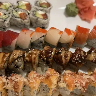 Philly roll Rainbow roll Dragon king roll