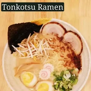 Tonkotsu Ramen 筒骨拉面