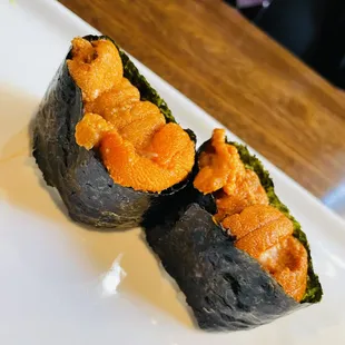 Sakura Restaurant & Sushi Bar
