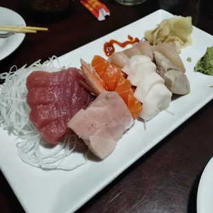 Sashimi platter