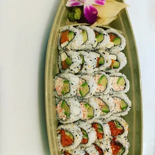 Choose 3roll for lunch..