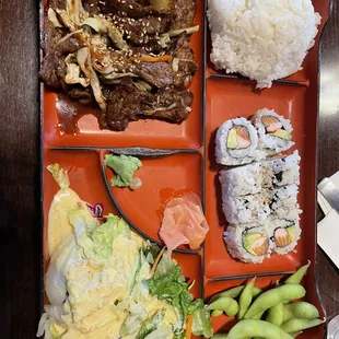 Beef teriyaki + Alaskan Roll Bento