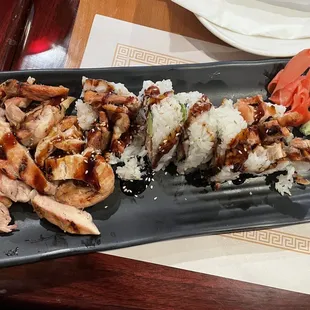 Chicken and avocado roll