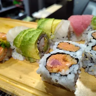 sushi, sushi and sashimi, sashimi, food