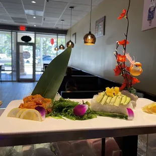 sushi and sashimi, interior