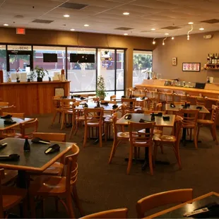 ramen and noodles, interior