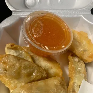 2. 6 Pieces Gyoza