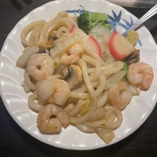 42. Seafood Fried Udon