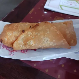 Shrimp egg roll