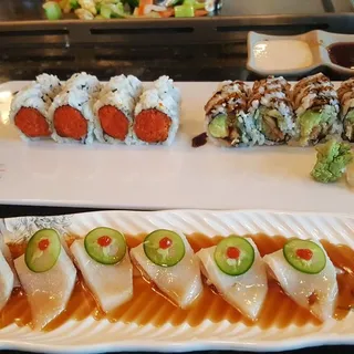 7. Spicy Tuna Roll with Crunchy