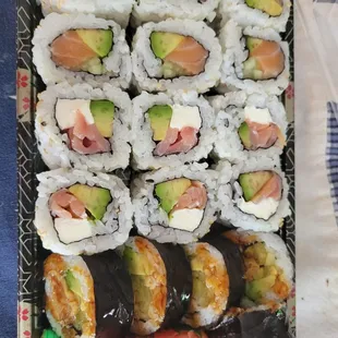 Mixed Philly Sushi Tuna roll