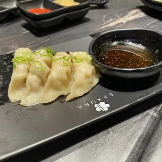 Gyoza