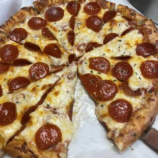 Pepperoni pizza