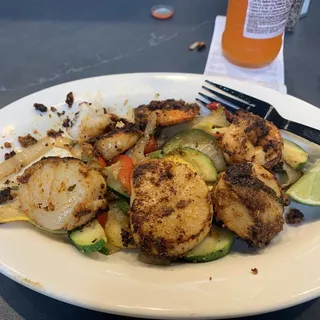Grilled Shrimp and Scallops