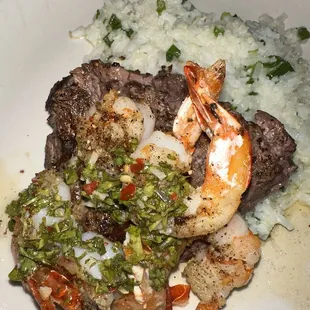 Petit filet and grilled shrimp + chimichurri, rice
