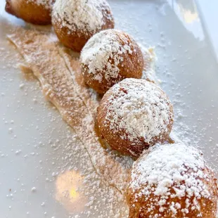 Zeppole