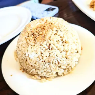 Brown rice with garlic