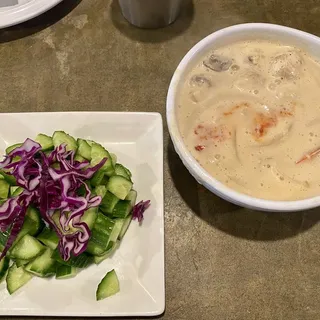 Chicken Tom Kha Soup 32 oz