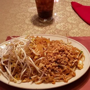 Pad Thai chicken xxxxhot!