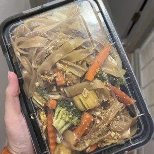 N4. Pad See Ew Noodle