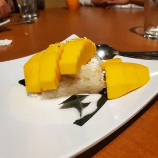 Mango sticky rice