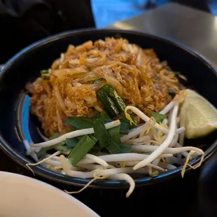 Pad thai