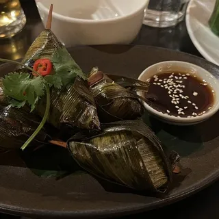 GAI YANG TRA KRAI (Grilled Lemongrass Chicken)