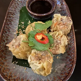 KHA NOM JEEB (Thai Steamed Dumplings)