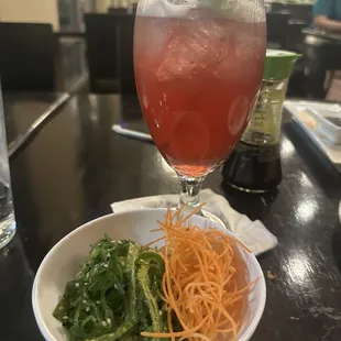 Happy hour: seaweed salad + cocktail