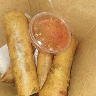 #5. Crispy Vegetarian Spring Roll