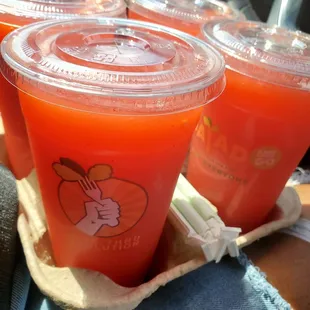 Frozen strawberry lemonade