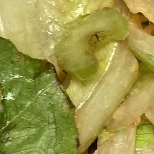 Gross celery